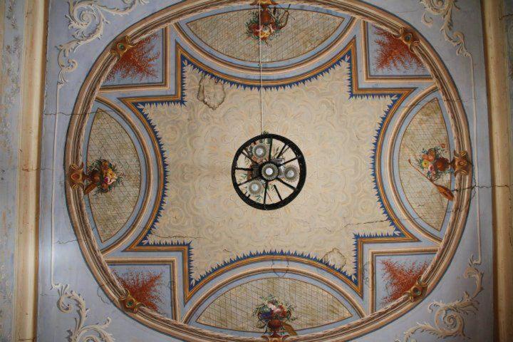 Dimora Storica Giostra Vecchia - Palazzo Grisolia 1809 Cosenza Ruang foto