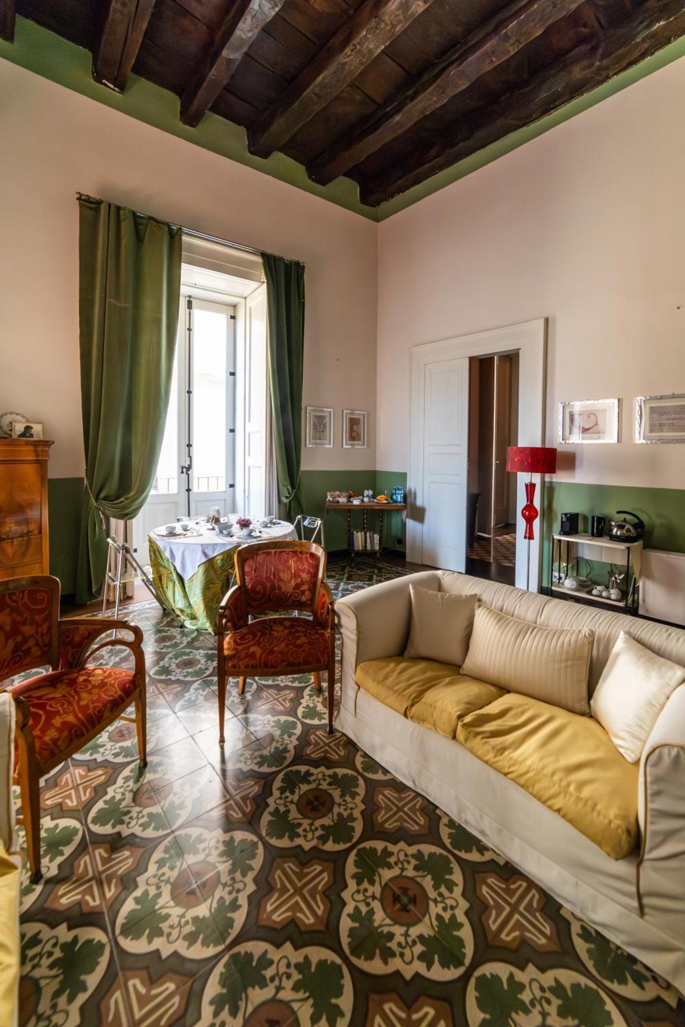 Dimora Storica Giostra Vecchia - Palazzo Grisolia 1809 Cosenza Bagian luar foto